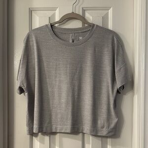 All in Motion Light Gray Women's Short Sleeve Tee